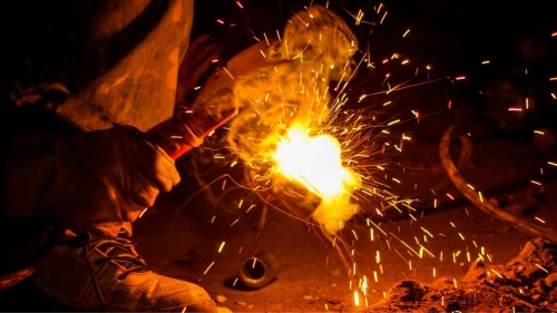 Krom Boru Hatları: Endüstriyel Güven ve Dayanıklılık